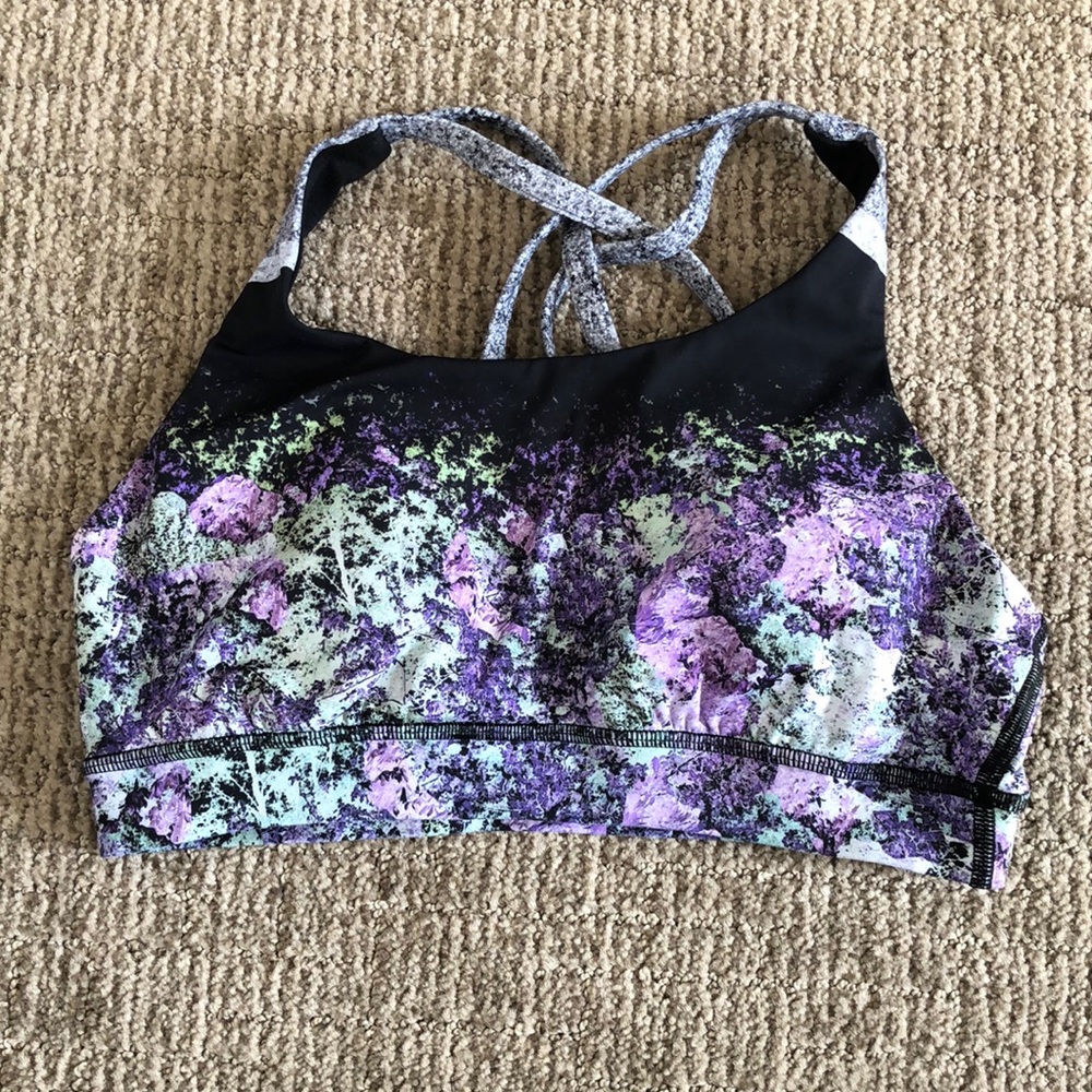 EUC Lululemon Energy Bra Nulux- Vivid Vision- 6